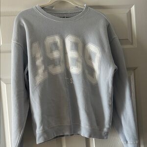 Taylor Swift 1989 Merch Sweatshirt